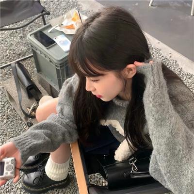 皮裘大衣女人
